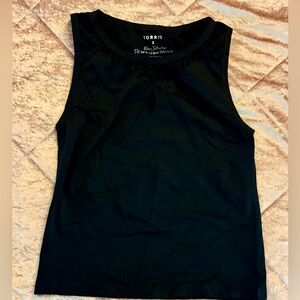 Torrid Women's Black Sleeveless Top size 2